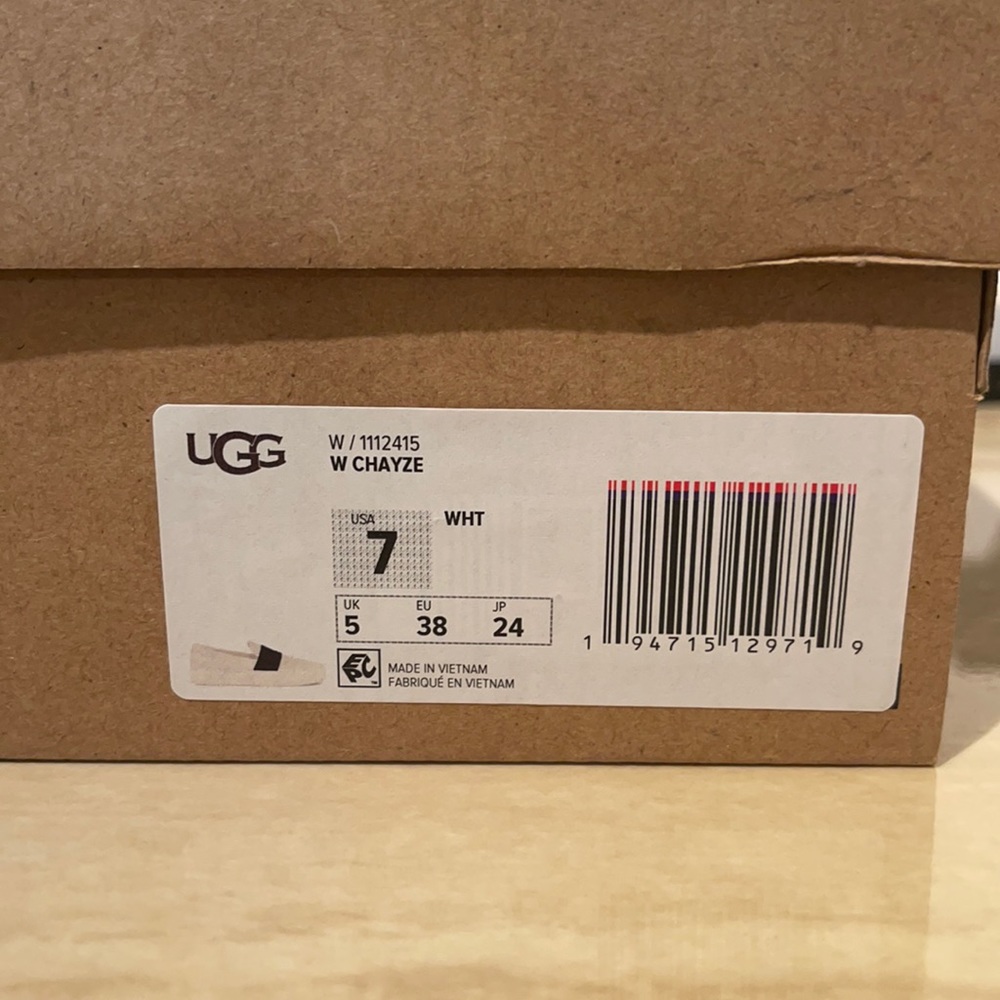 Ugg authentic sneakers